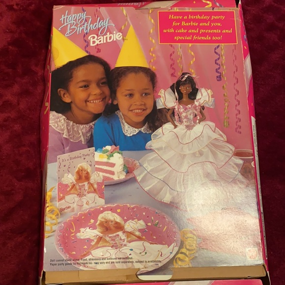 Happy Birthday Barbie 1995 - Picture 2 of 6